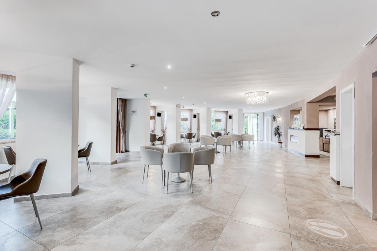 Hotel Schiller Cervia Extérieur photo
