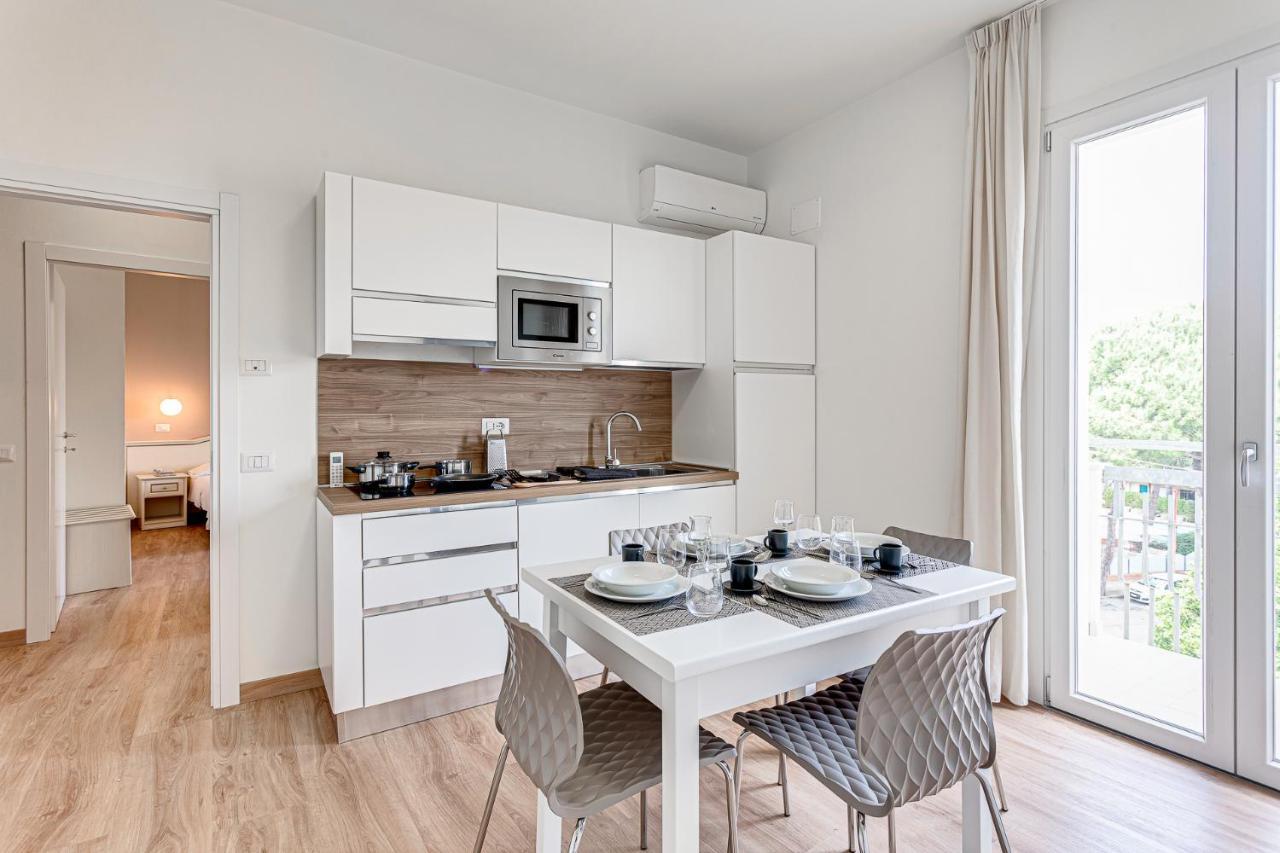 Hotel Schiller Cervia Extérieur photo
