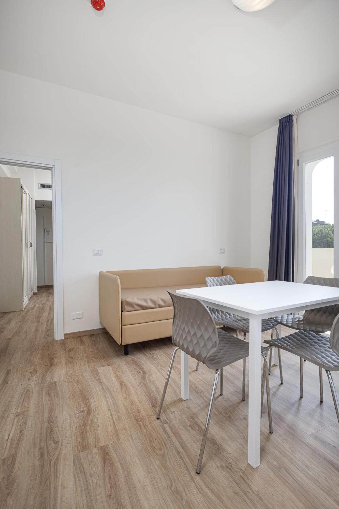 Hotel Schiller Cervia Extérieur photo